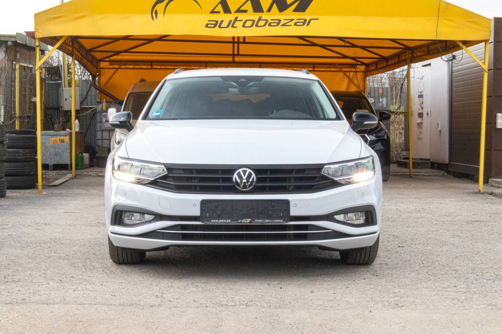 Volkswagen Passat Variant 2023 - 2.0 TDI Business – Obrázok 2