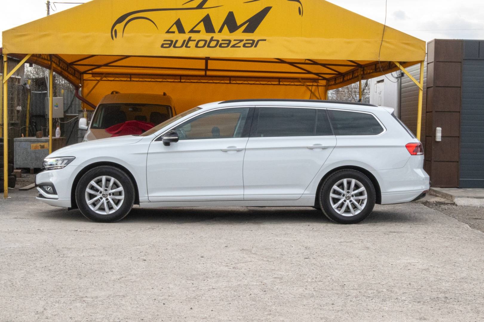 Volkswagen Passat Variant 2023 - 2.0 TDI Business – Obrázok 5