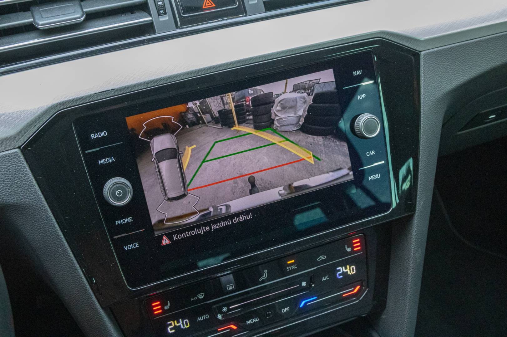 Volkswagen Passat Variant 2023 - 2.0 TDI Business – Obrázok 22