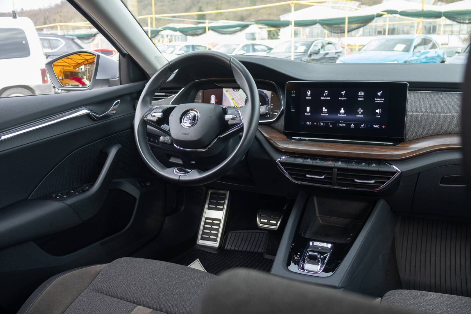 Škoda Octavia Combi 2.0 TDI Scout 4x4 DSG – Obrázok 15