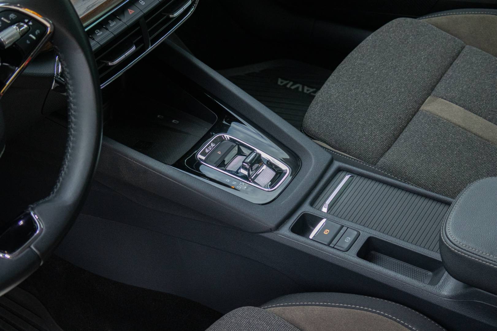 Škoda Octavia Combi 2.0 TDI Scout 4x4 DSG – Obrázok 32