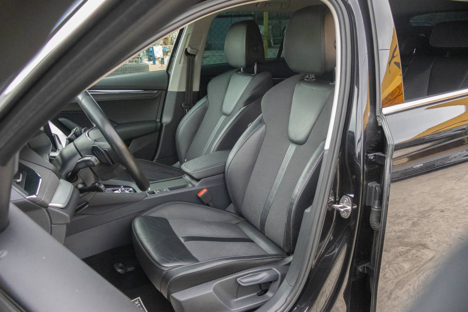 Škoda Octavia Combi 2.0 TDI SCR Style DSG – Obrázok 11