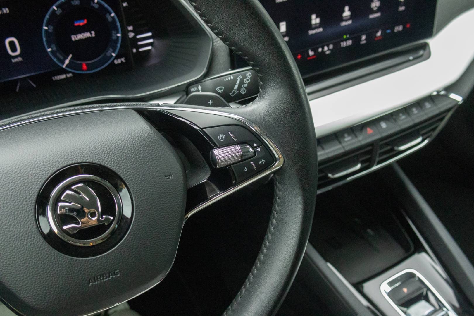 Škoda Octavia Combi 2.0 TDI SCR Style DSG – Obrázok 19