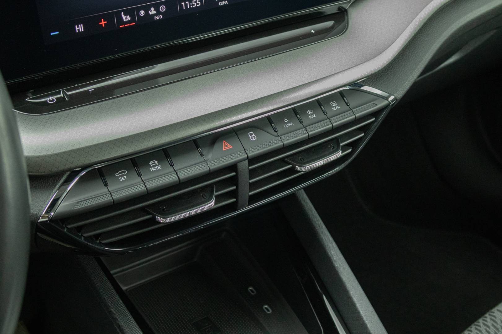 Škoda Octavia Combi 4 2.0 TDI SCR Style DSG -NEBÚRANÉ – Obrázok 28