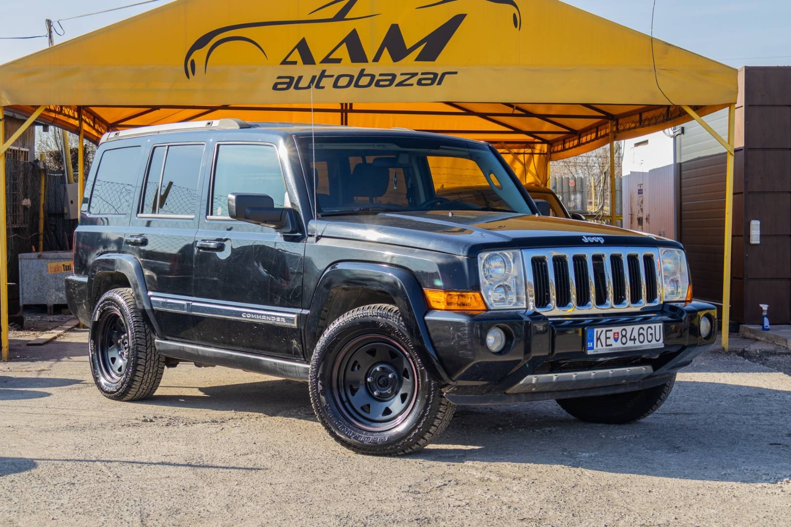 Jeep Commander 3.7 V6 PowerTech – Obrázok 3