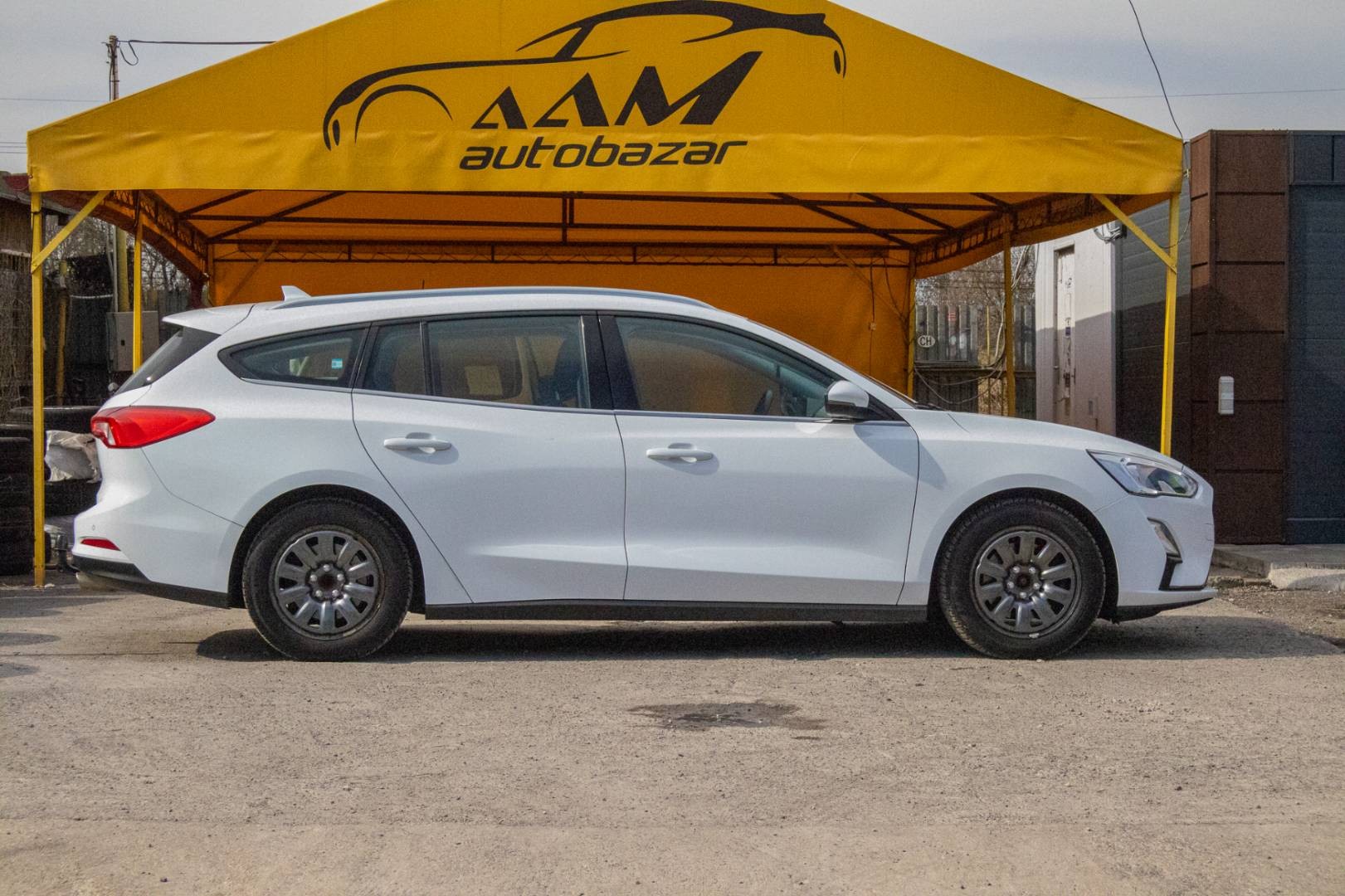 Ford Focus Kombi 1.5 TDCi Duratorq 120k Trend Plus – Obrázok 4