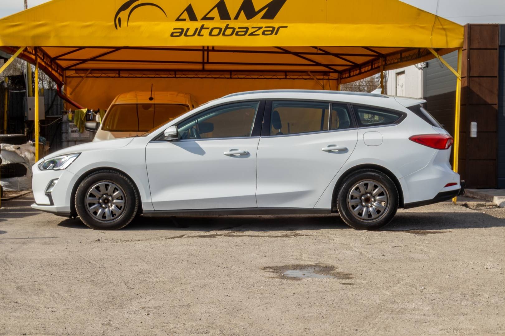 Ford Focus Kombi 1.5 TDCi Duratorq 120k Trend Plus – Obrázok 5