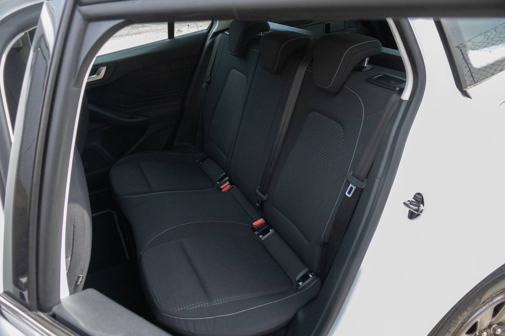 Ford Focus Kombi 1.5 TDCi Duratorq 120k Trend Plus – Obrázok 11