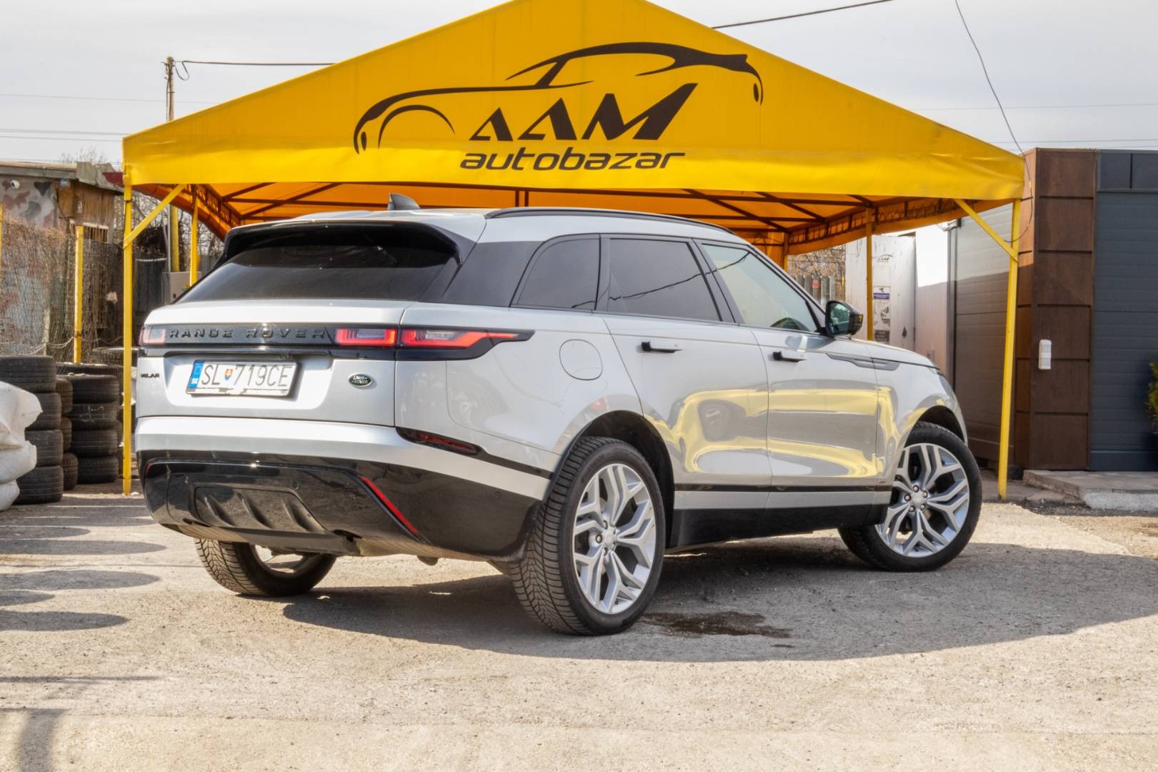 Land Rover Range Rover Velar 2.0 Si4 HSE AWD A/T – Obrázok 8