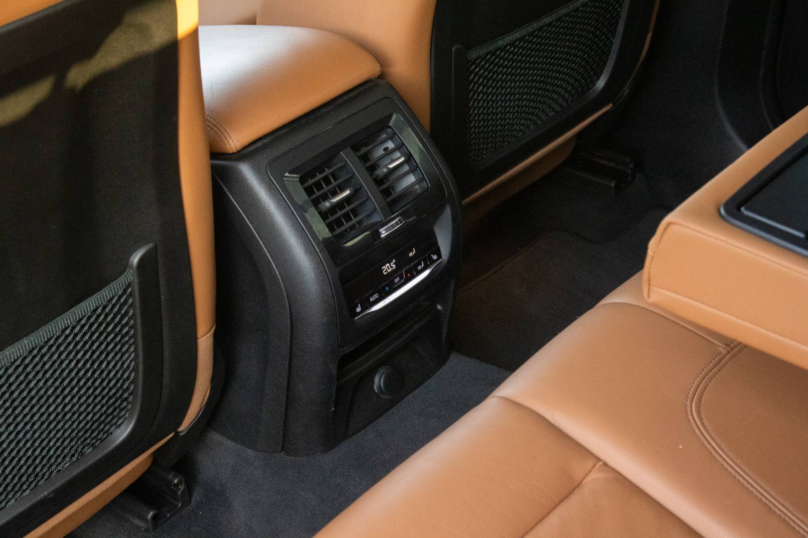 BMW X3 M40i A/T – Obrázok 11