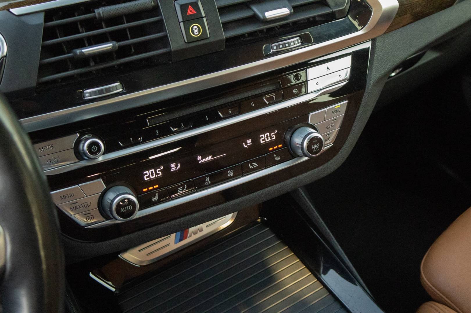 BMW X3 M40i A/T – Obrázok 27