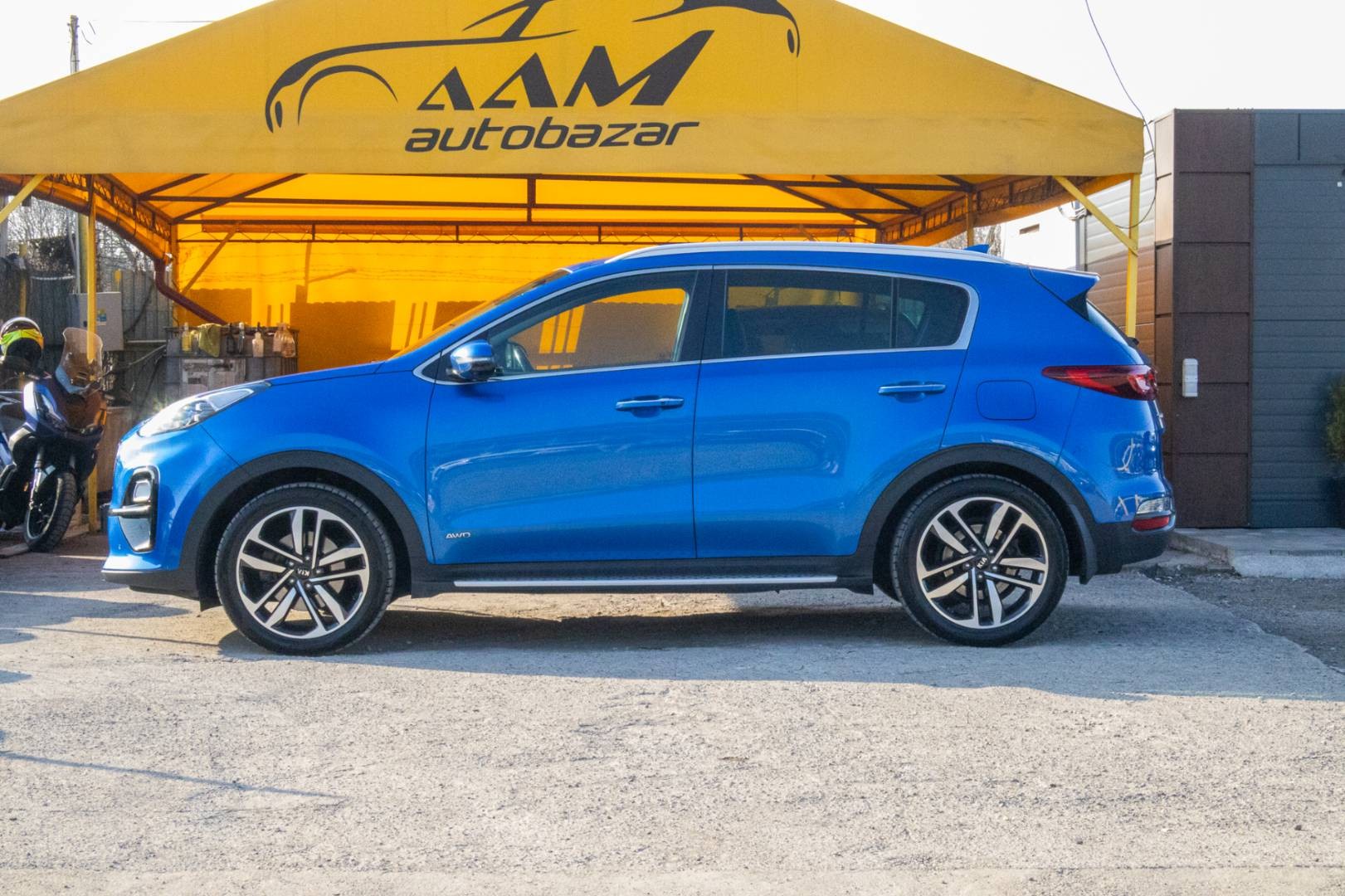 Kia Sportage 1.6 CRDi Platinum 4WD A/T -NEBÚRANÉ – Obrázok 5