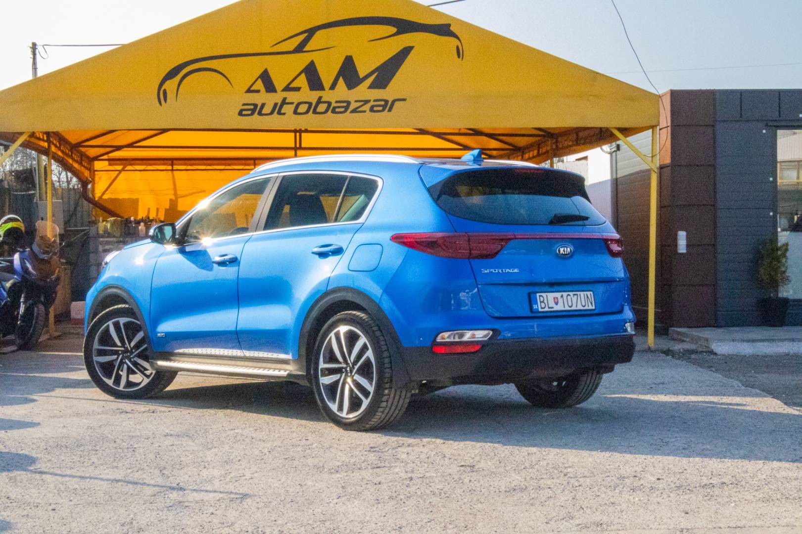 Kia Sportage 1.6 CRDi Platinum 4WD A/T -NEBÚRANÉ – Obrázok 6