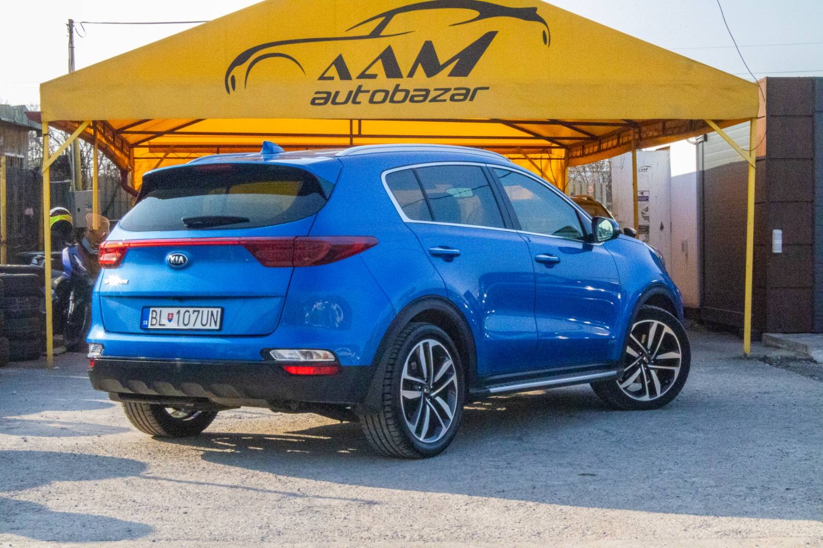 Kia Sportage 1.6 CRDi Platinum 4WD A/T -NEBÚRANÉ – Obrázok 8