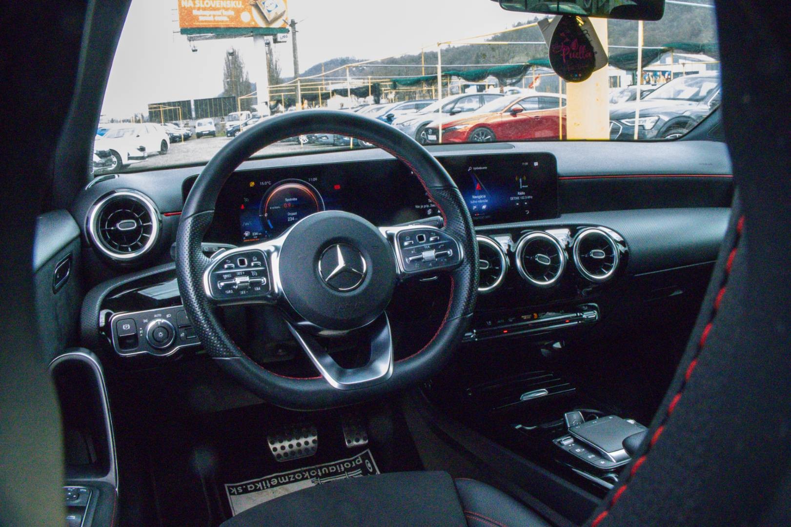 Mercedes-Benz A trieda 180 /T -DPH- 47tis. KM – Obrázok 14