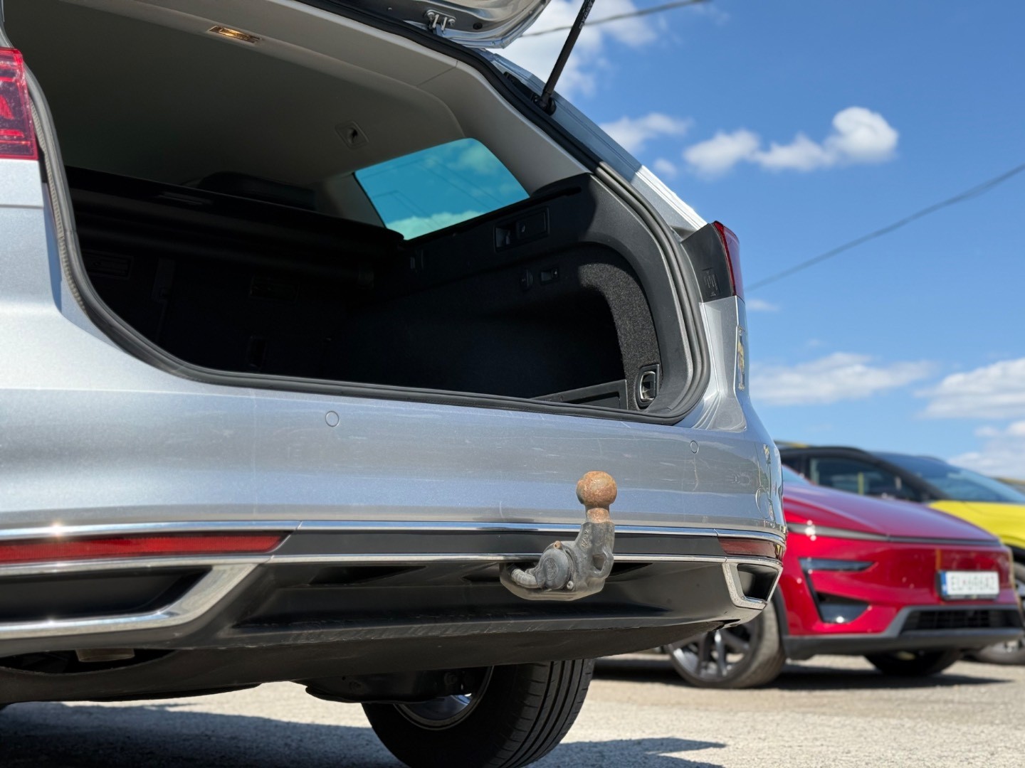 Volkswagen Passat Variant 2.0 TDI Elegance/MATRIX – Obrázok 9