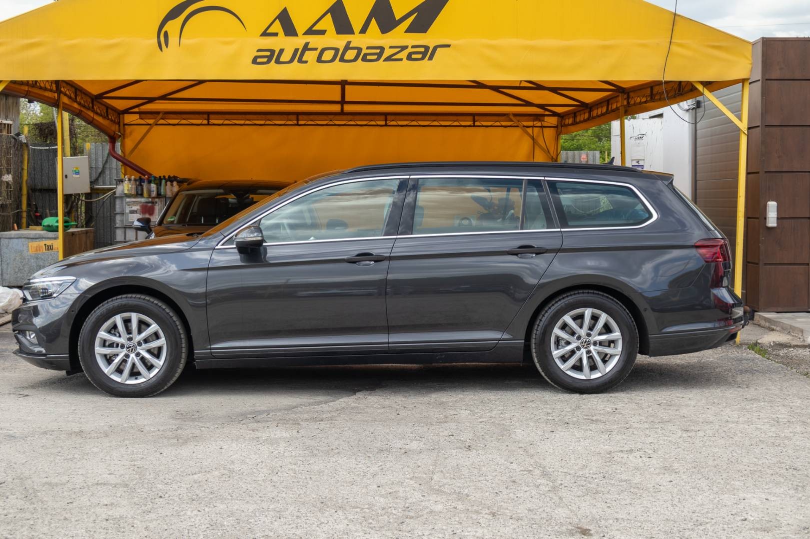 Volkswagen Passat Variant 2.0 TDI DSG Elegance -NEBÚRANÉ – Obrázok 5