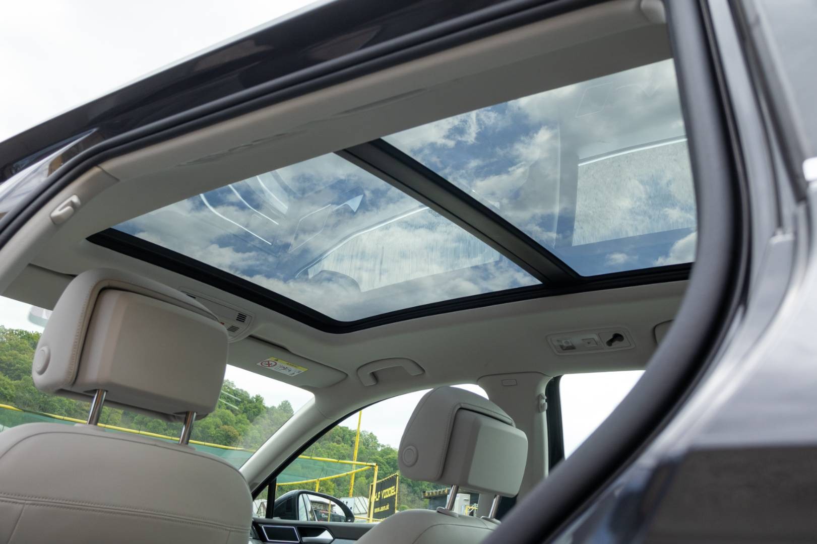 Volkswagen Passat Variant 2.0 TDI DSG Elegance -NEBÚRANÉ – Obrázok 11