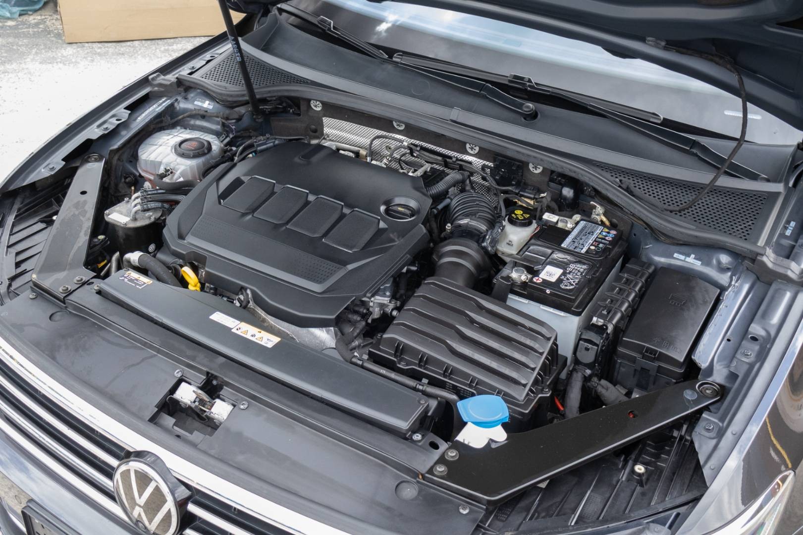 Volkswagen Passat Variant 2.0 TDI DSG Elegance -NEBÚRANÉ – Obrázok 36