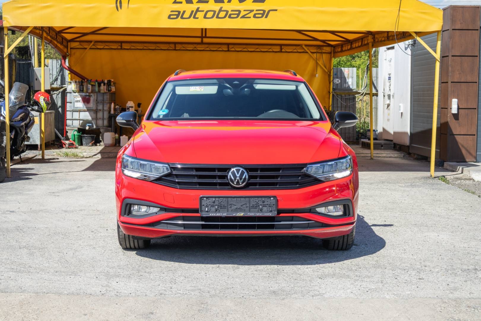 Volkswagen Passat Variant 2.0 TDI DSG Business -NEBÚRANÉ – Obrázok 2