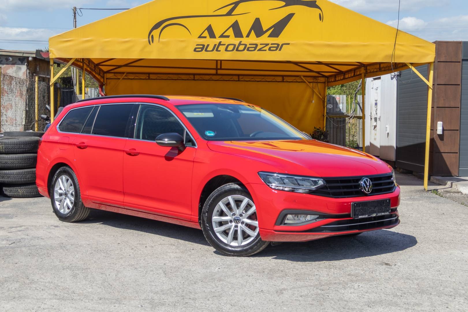 Volkswagen Passat Variant 2.0 TDI DSG Business -NEBÚRANÉ – Obrázok 3