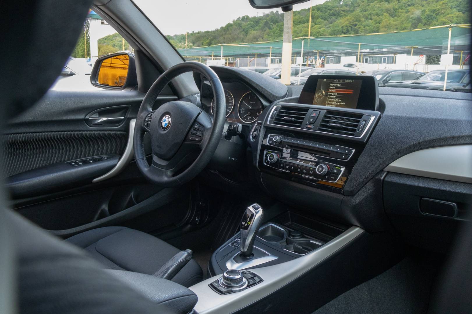 BMW Rad 1 116d A/T – Obrázok 13