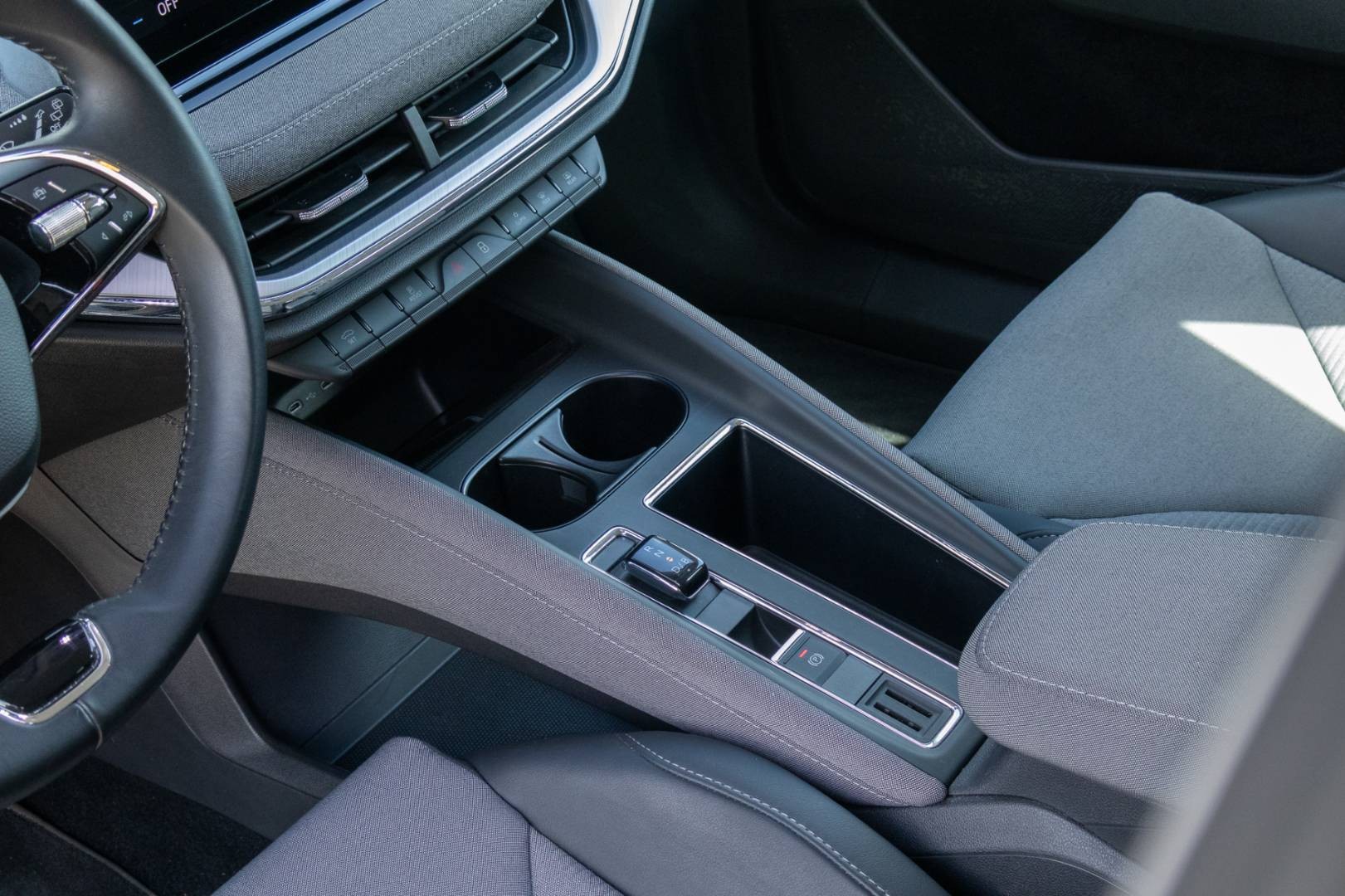 Škoda Enyaq 50 -NEBÚRANÉ – Obrázok 27