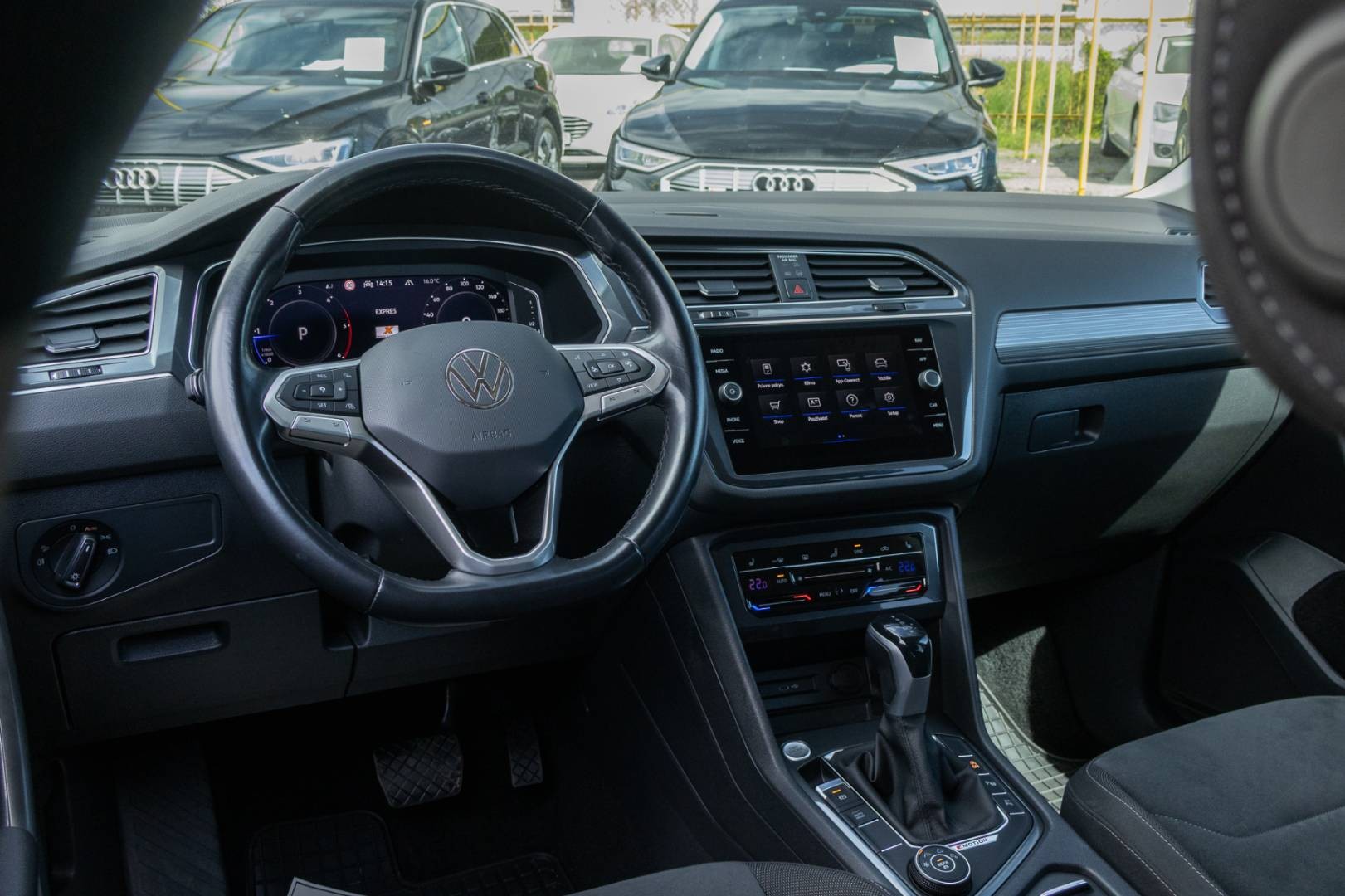 Volkswagen Tiguan Allspace 2.0 TDI 4Motion Elegance+ / SK Pôvod / 1.Majiteľ – Obrázok 17