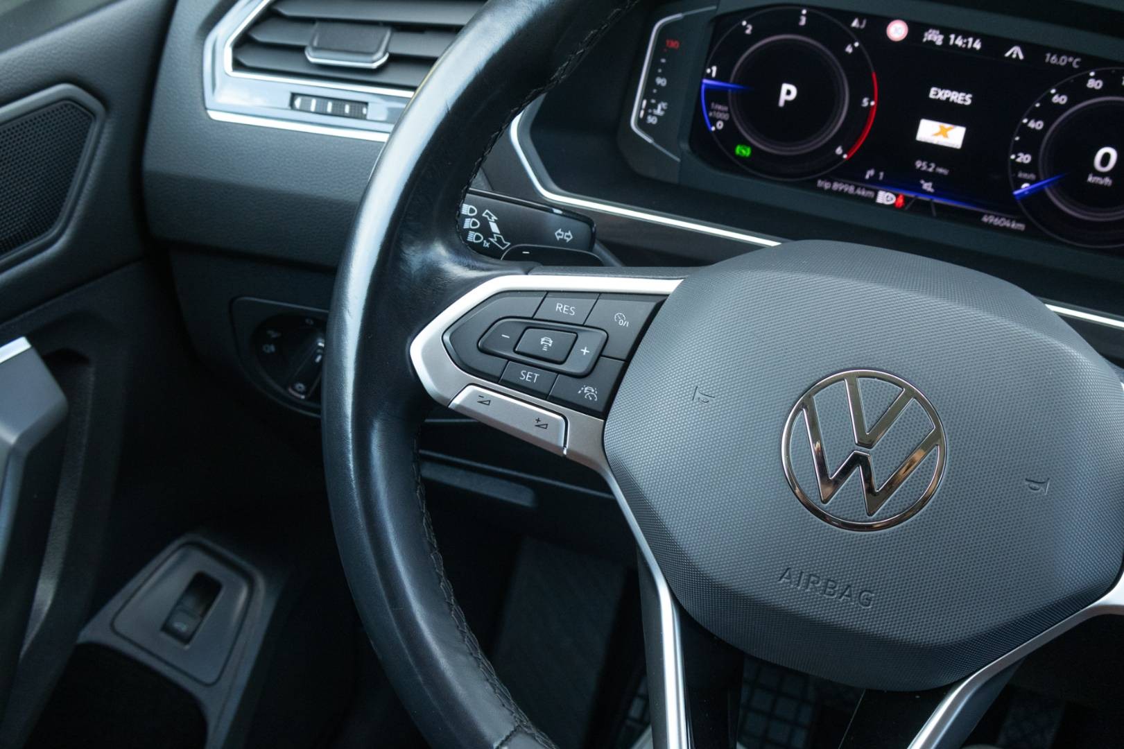 Volkswagen Tiguan Allspace 2.0 TDI 4Motion Elegance+ / SK Pôvod / 1.Majiteľ – Obrázok 18