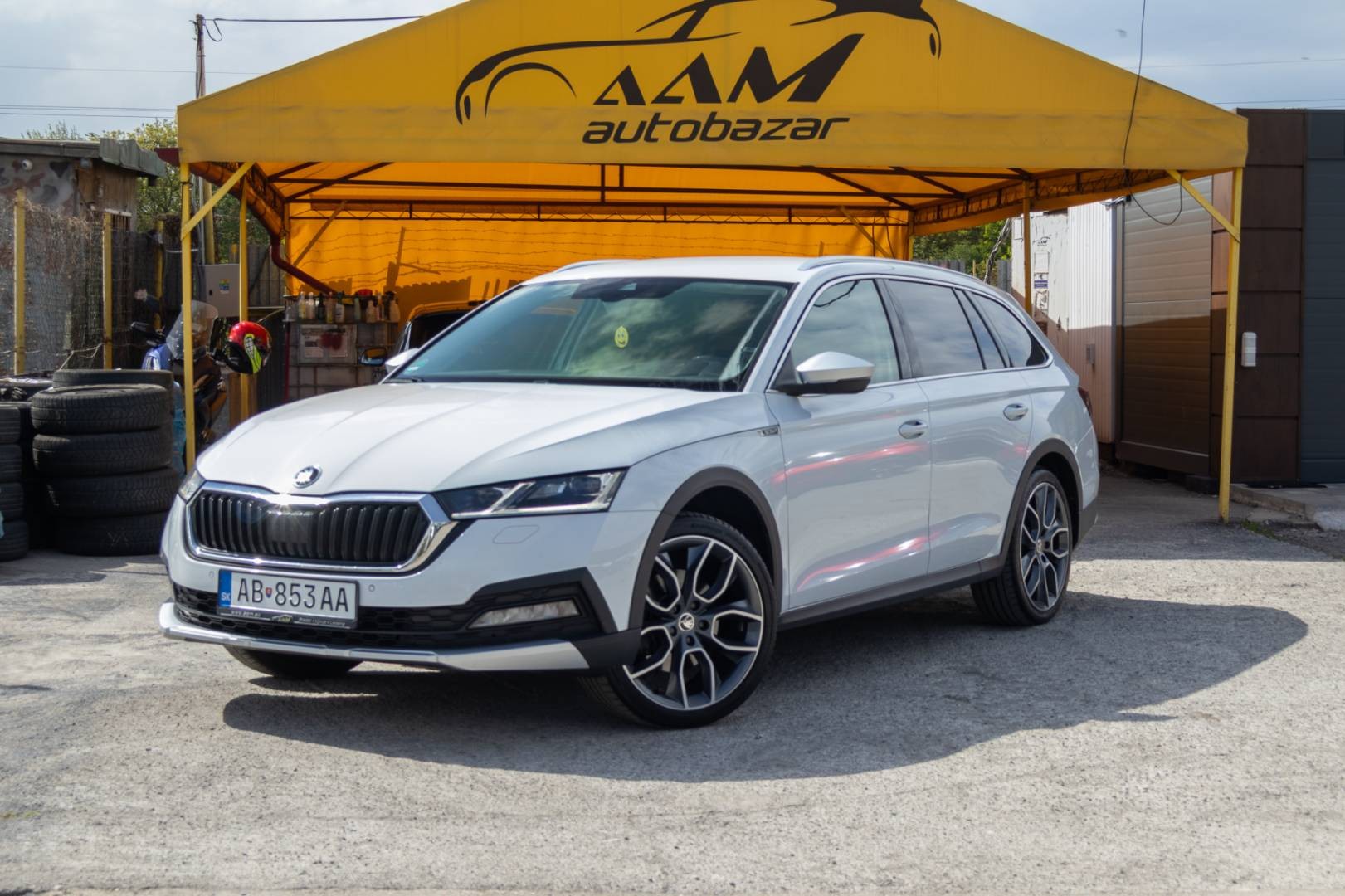 Škoda Octavia Combi 2.0 TDI Scout 4x4 DSG