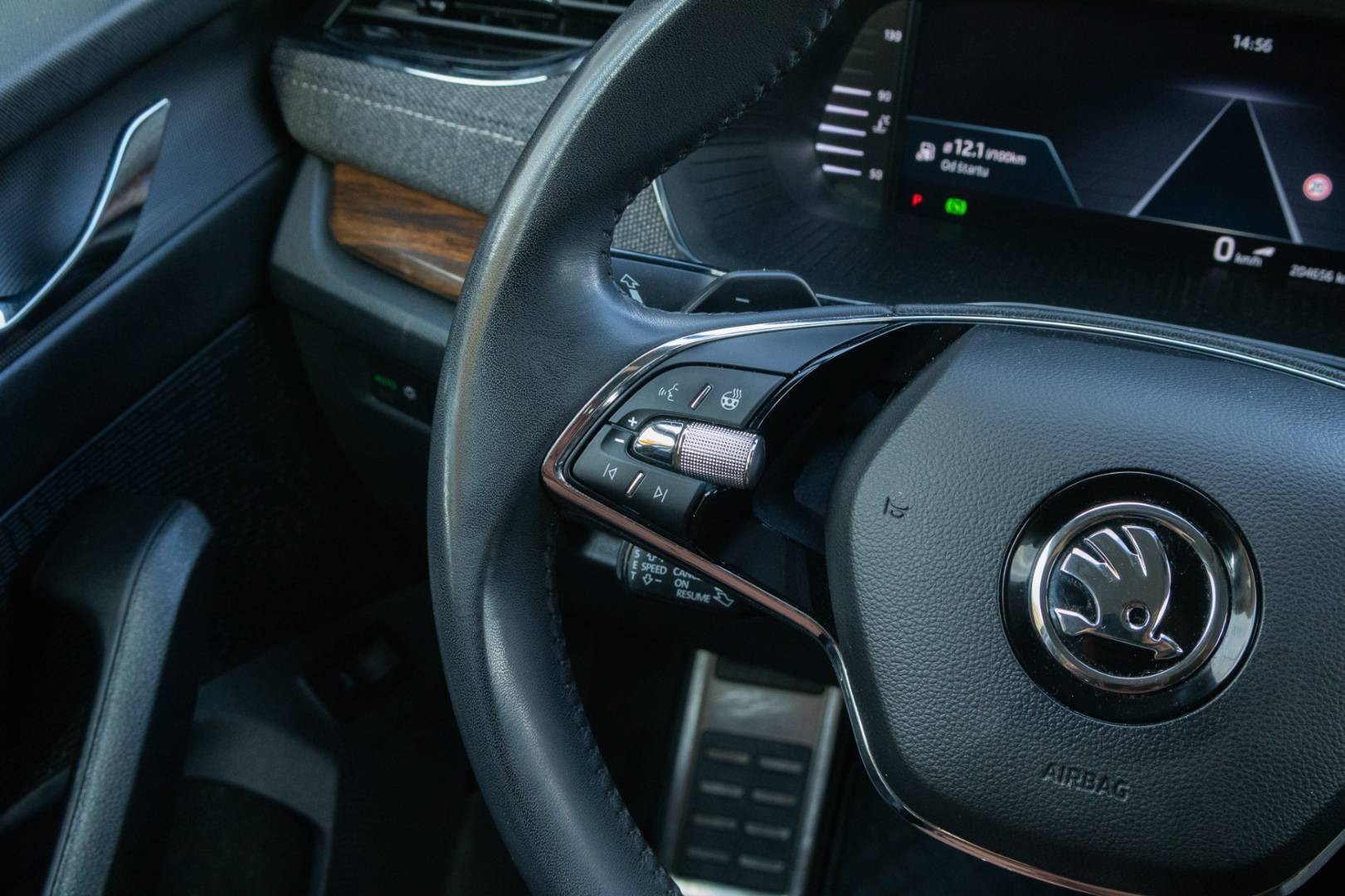 Škoda Octavia Combi 2.0 TDI Scout 4x4 DSG – Obrázok 16