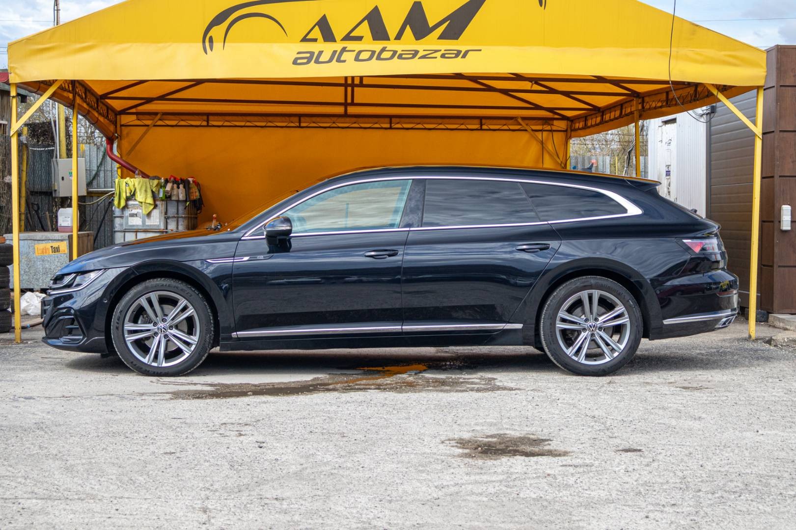 Volkswagen Arteon Shooting Brake SB 2.0 TDI R-LINE DSG -NEBÚRANÉ – Obrázok 5