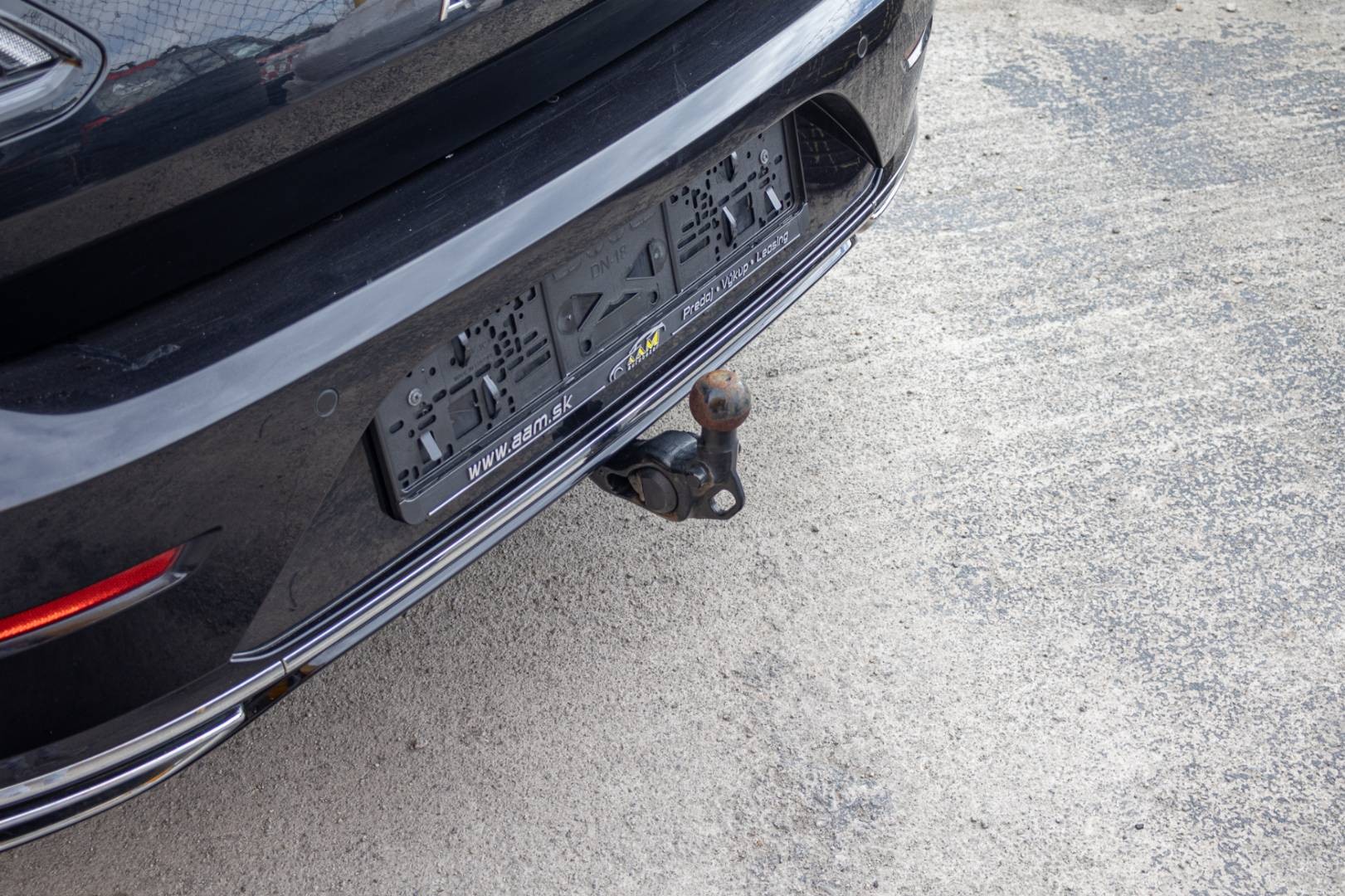 Volkswagen Arteon Shooting Brake SB 2.0 TDI R-LINE DSG -NEBÚRANÉ – Obrázok 9