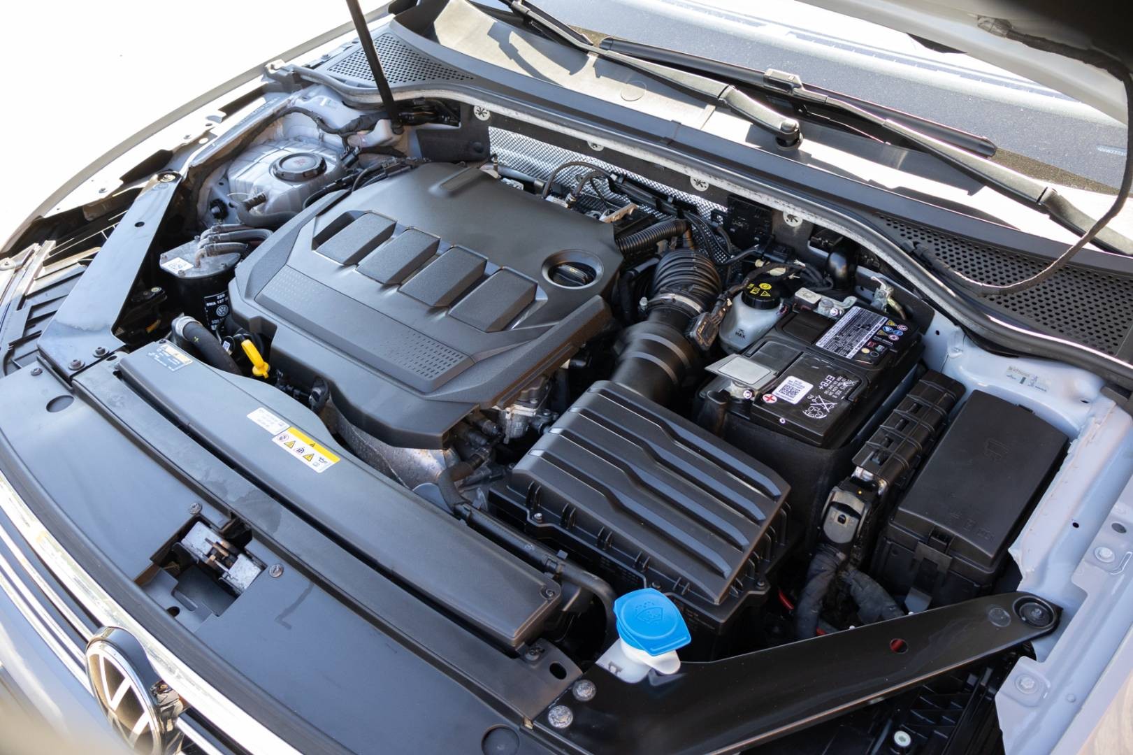 Volkswagen Passat Variant 2.0 TDI EVO Elegance M6 -MATRIX – Obrázok 31