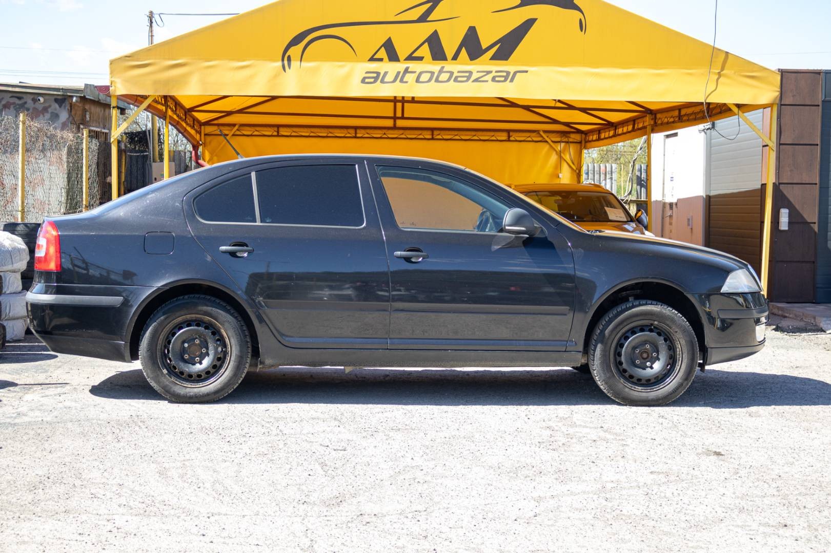 Škoda Octavia 1.6 MPI Tour Ambiente Nove STK+EK – Obrázok 4