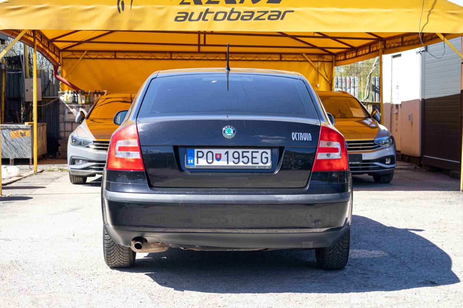 Škoda Octavia 1.6 MPI Tour Ambiente Nove STK+EK – Obrázok 7