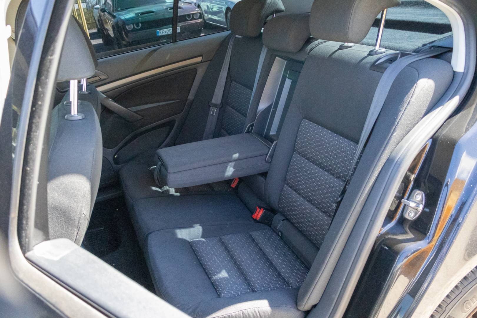 Škoda Octavia 1.6 MPI Tour Ambiente Nove STK+EK – Obrázok 13