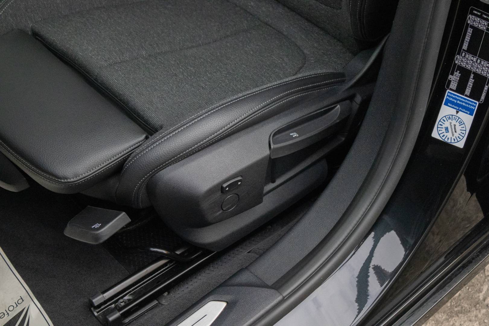 BMW Rad 1 118d A/T - F40 – Obrázok 12