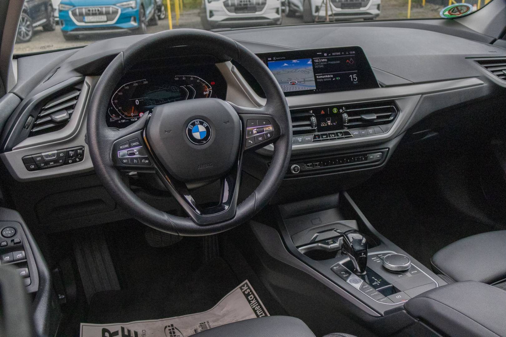 BMW Rad 1 118d A/T - F40 – Obrázok 15