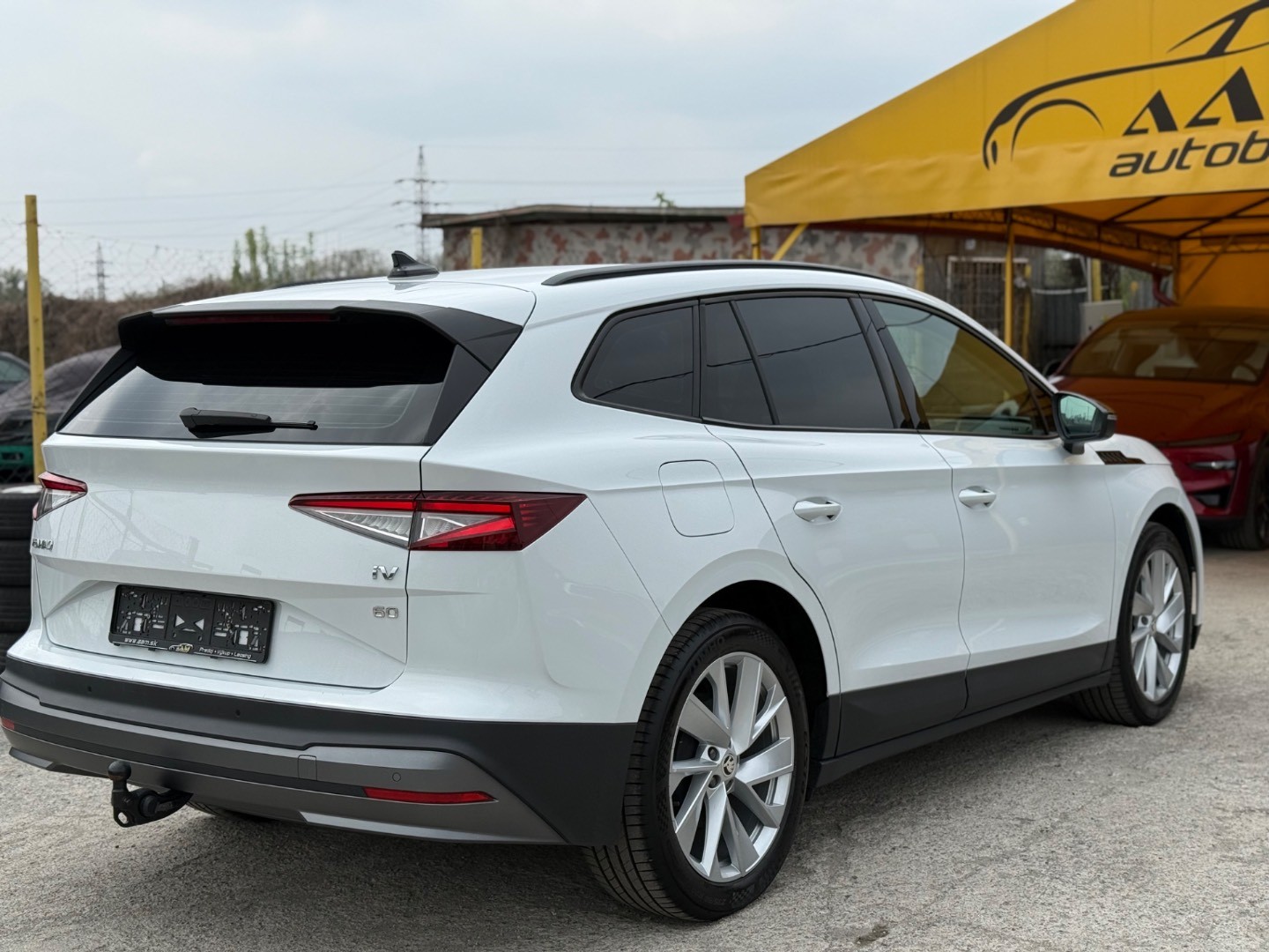 Škoda Enyaq iV 60 - Matrix -NEBÚRANÉ – Obrázok 6