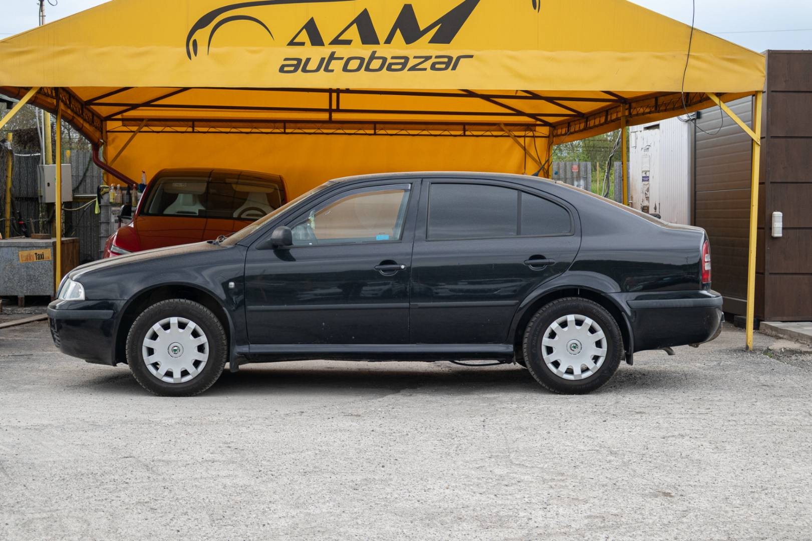 Škoda Octavia 1.6 TOUR – Obrázok 5