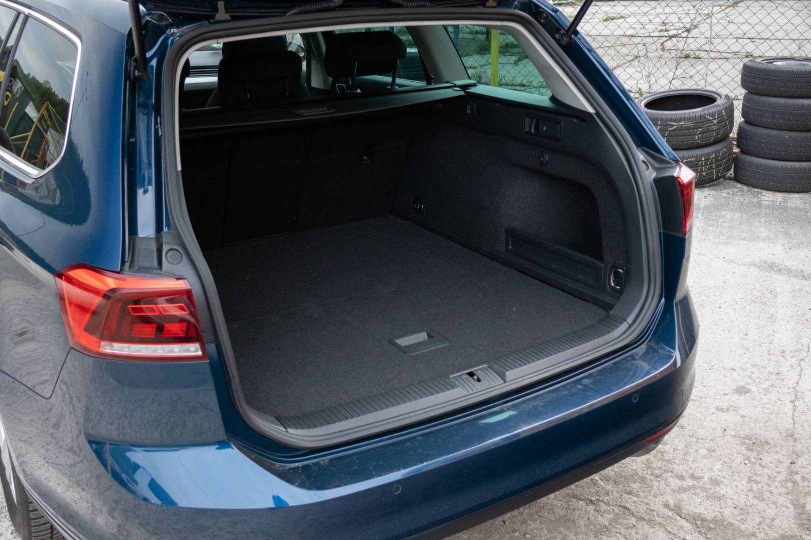 Volkswagen Passat Variant 2.0 TDI EVO Business DSG – Obrázok 9