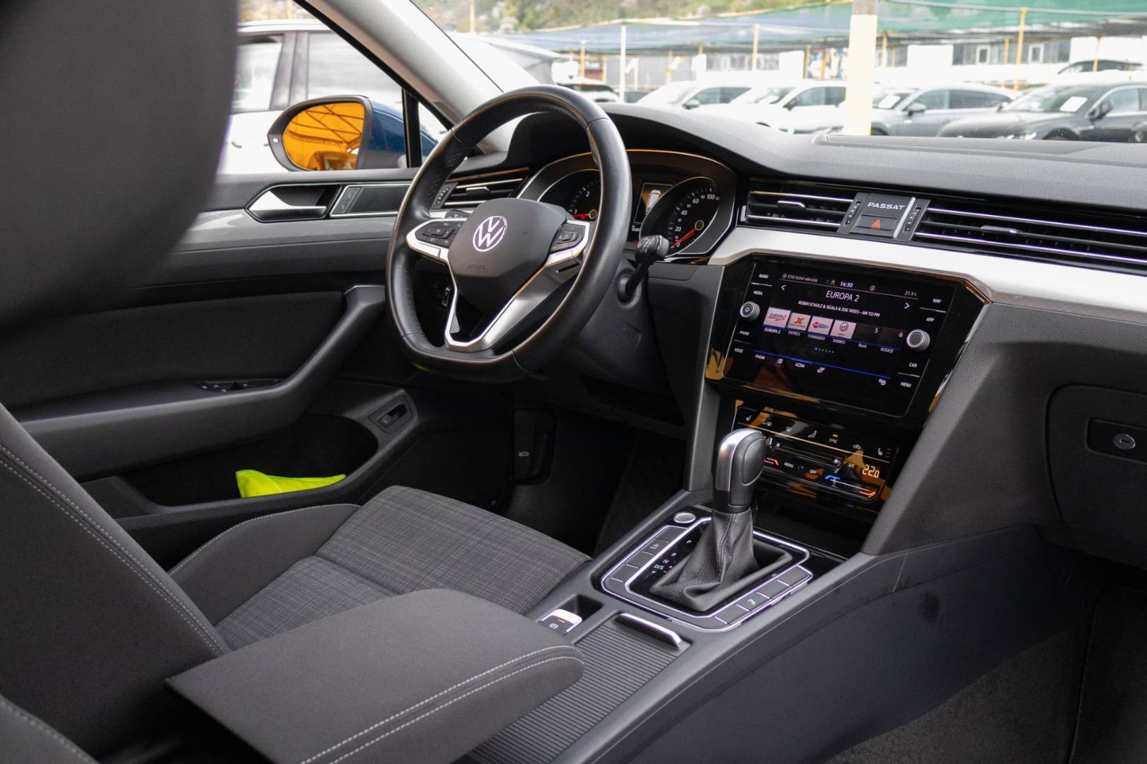 Volkswagen Passat Variant 2.0 TDI EVO Business DSG – Obrázok 15