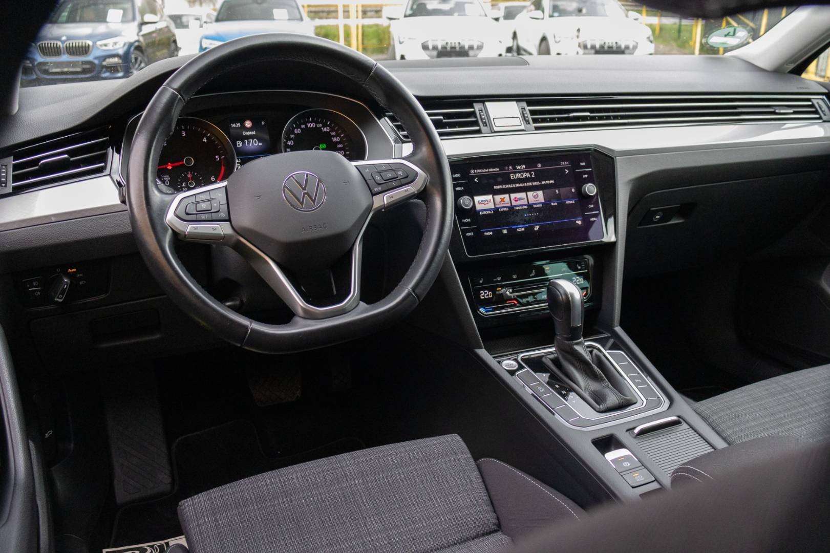 Volkswagen Passat Variant 2.0 TDI EVO Business DSG – Obrázok 16