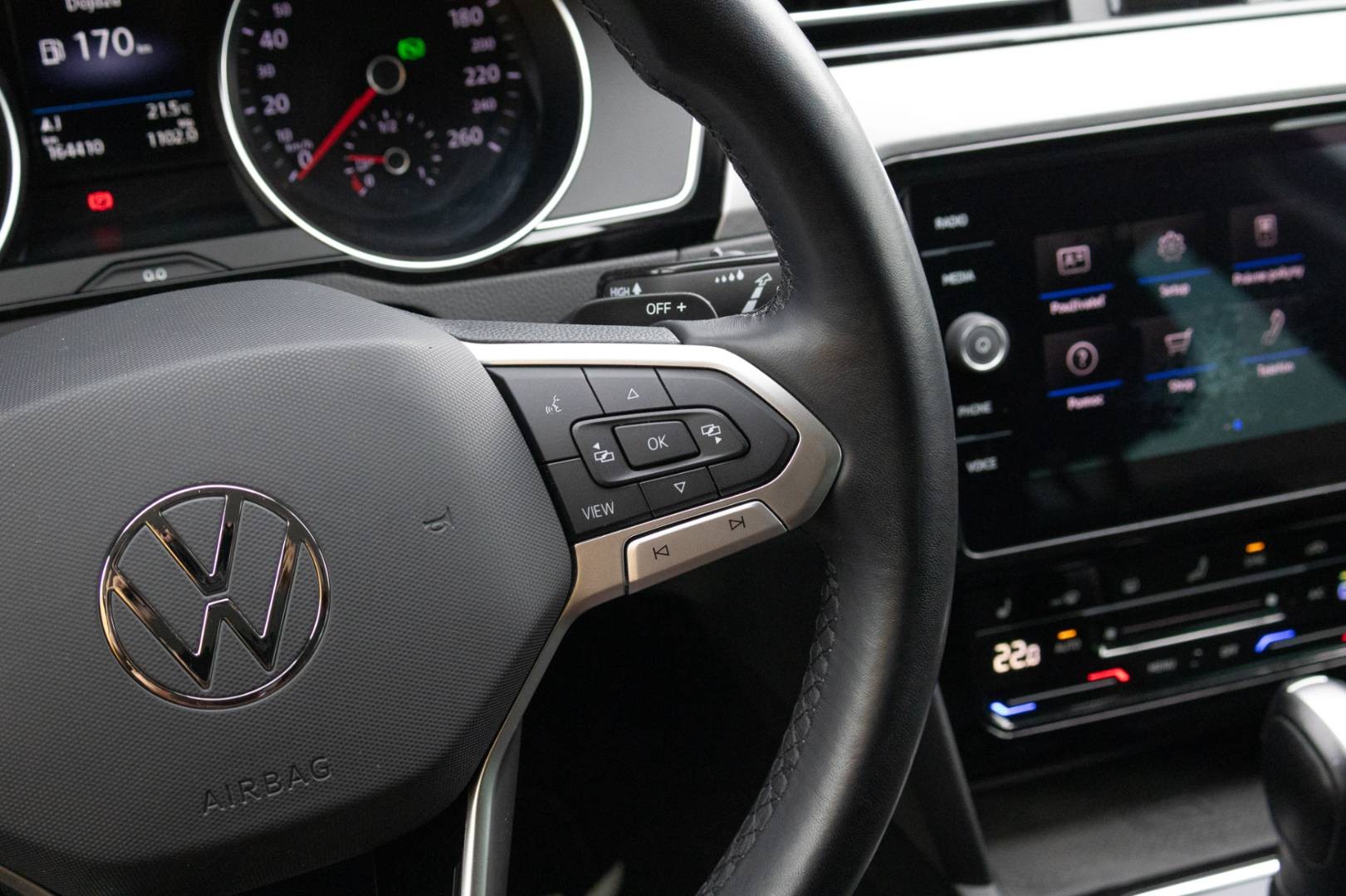 Volkswagen Passat Variant 2.0 TDI EVO Business DSG – Obrázok 19