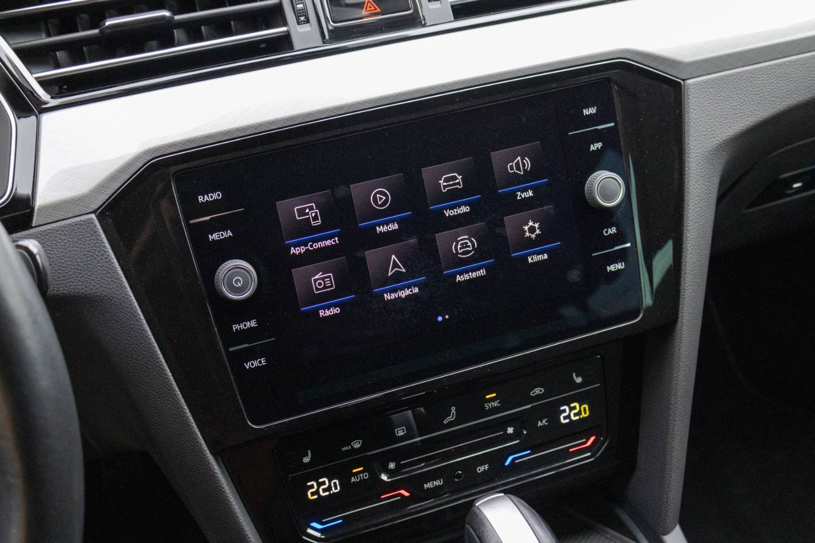 Volkswagen Passat Variant 2.0 TDI EVO Business DSG – Obrázok 21