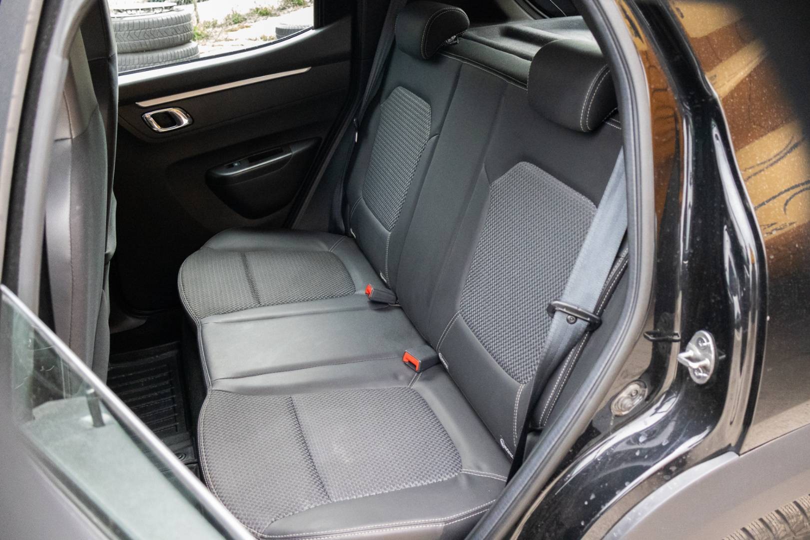 Dacia Spring FL 26.8kWh/33KW Comfort Plus -NEBÚRANÉ – Obrázok 11