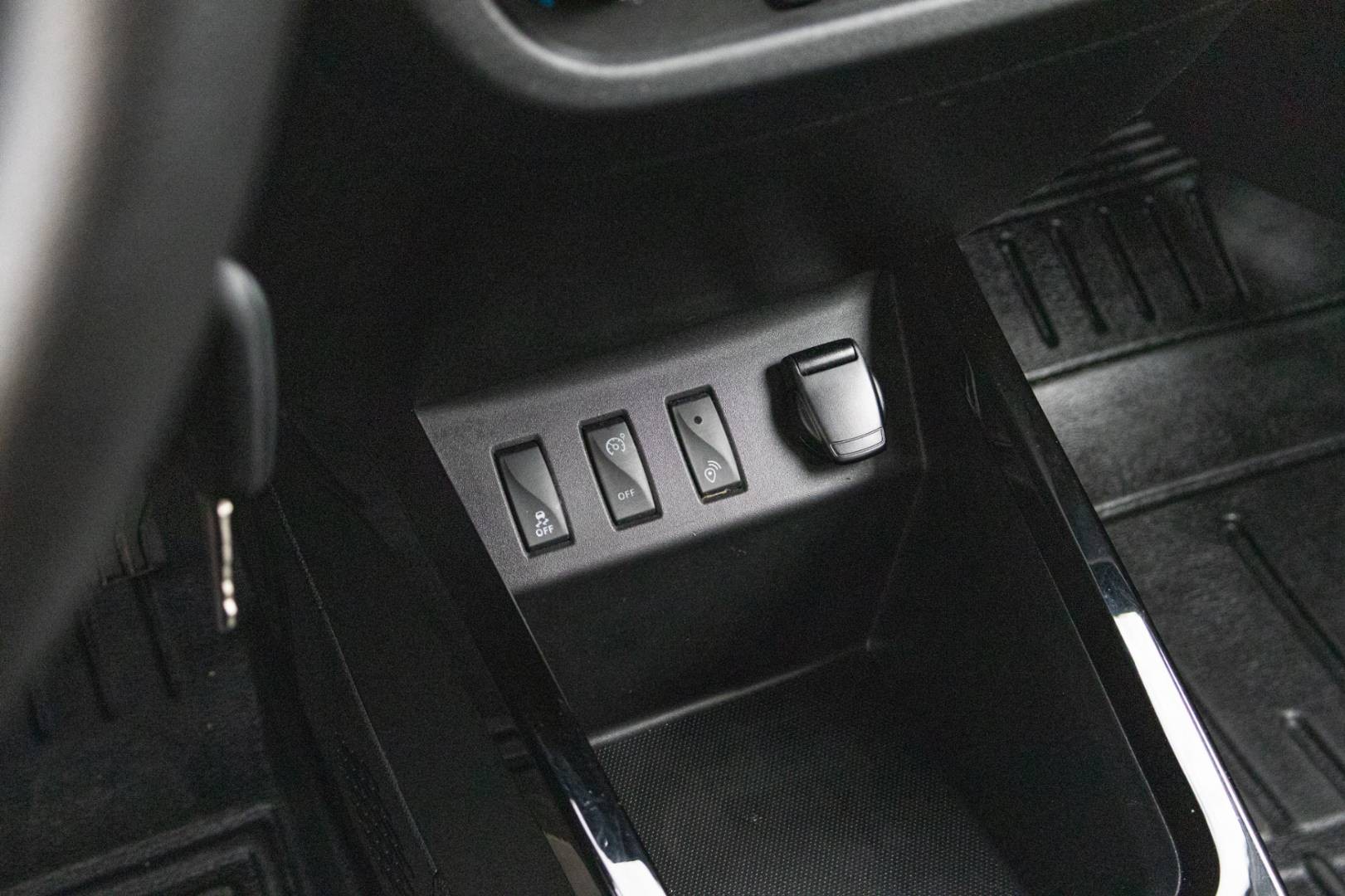 Dacia Spring FL 26.8kWh/33KW Comfort Plus -NEBÚRANÉ – Obrázok 21