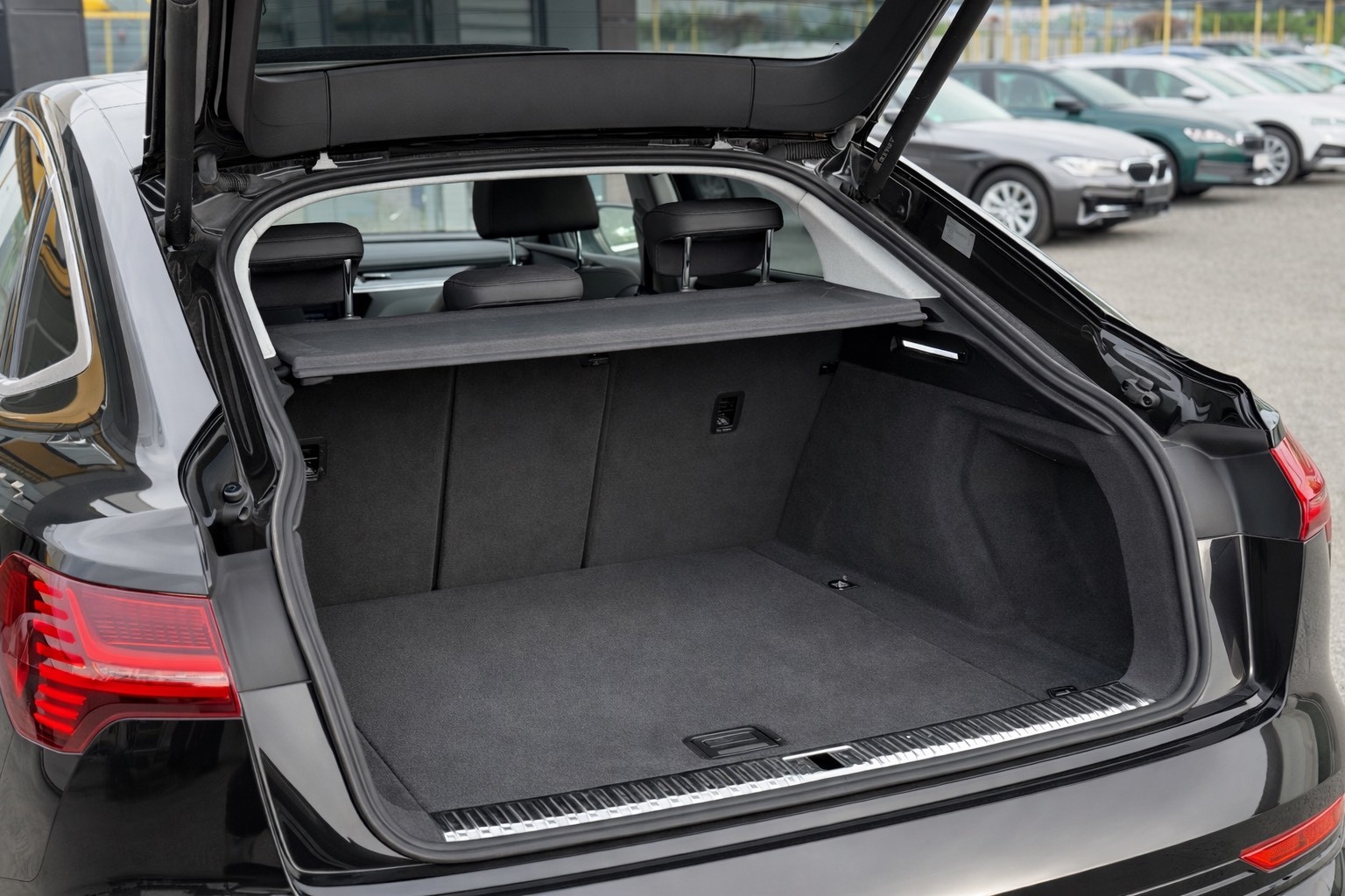 Audi E-tron 50 quattro S line – Obrázok 3