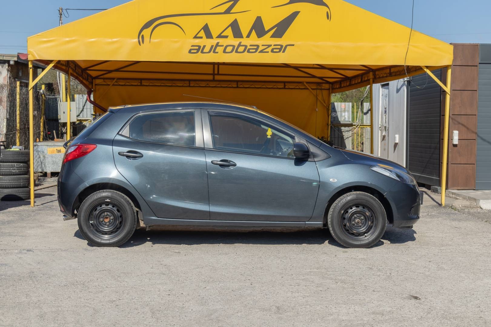 Mazda 2 1.3i CE – Obrázok 4
